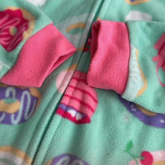 Footed Fleece Pajamas - Picture 5 of 7